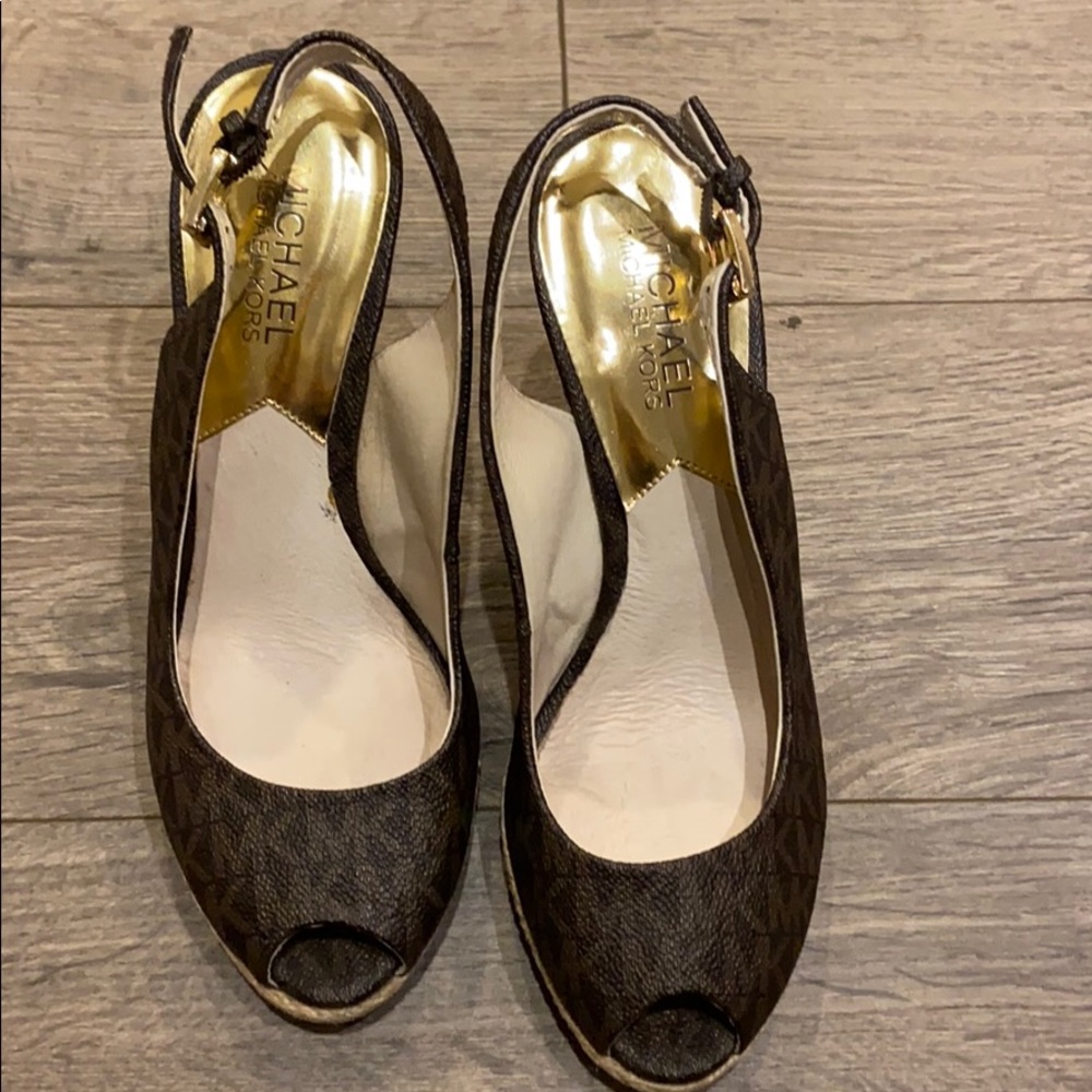 Michael Kors wedges!